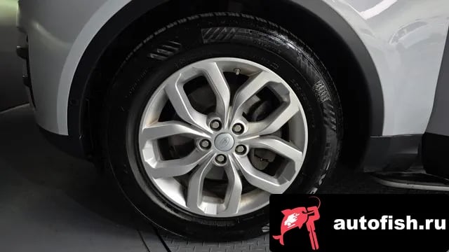 Land Rover Discovery Discovery 5 2019 года - вид 5
