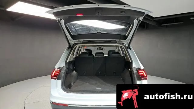 Volkswagen Tiguan Tiguan Allspace 2018 года - похожие автомобили