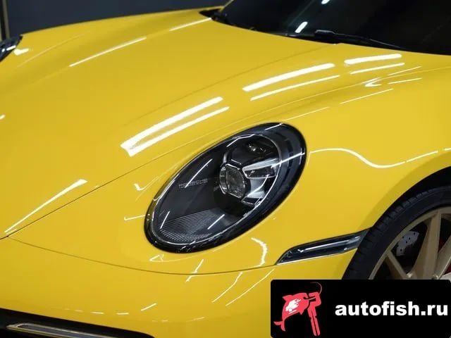 Porsche 911 911 (992) 2020 года - вид 5