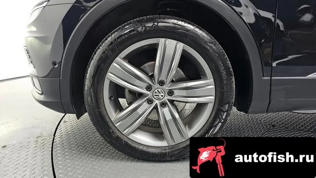 Volkswagen Tiguan Tiguan second Generation 2018 года - вид 5