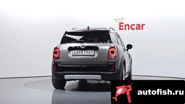 Mini Countryman Cooper Country Man 2019 года - вид 4