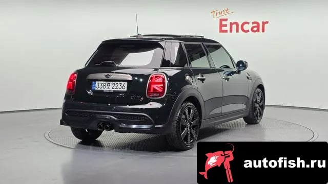Mini Cooper Cooper S 2022 года - вид 2