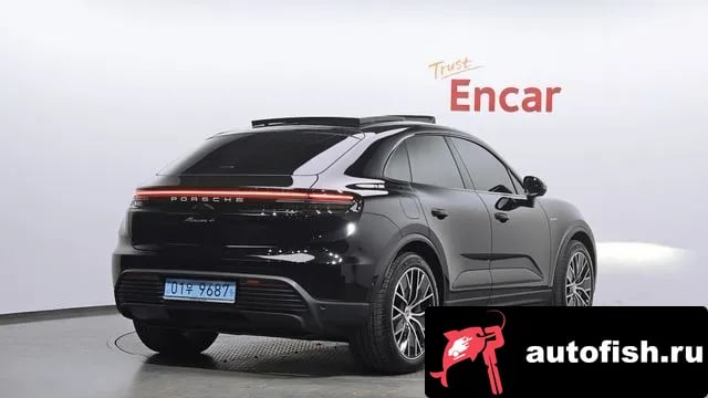 Porsche Macan Makan EV 2025 года - вид 2