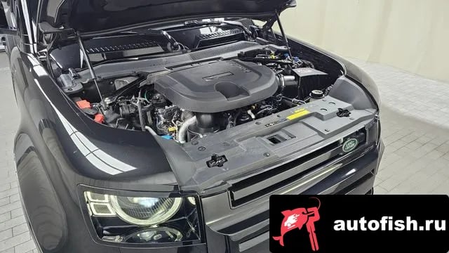 Land Rover Defender Bitdefender (L663) 2022 года - вид 6