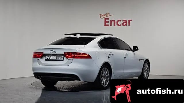Jaguar XE XE 2018 года - похожие автомобили