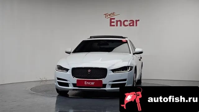Jaguar XE XE 2018 года - вид 3