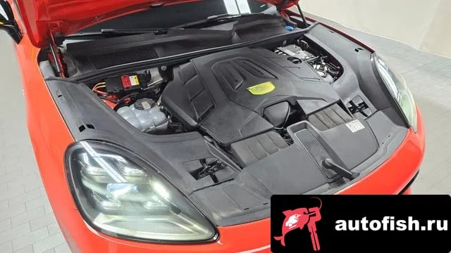 Porsche Cayenne Cayenne (PO536) 2020 года - вид 6