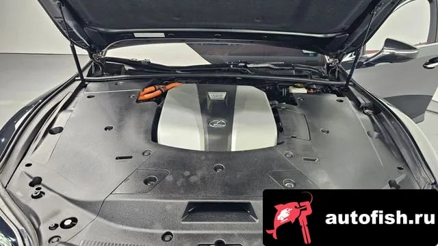 Lexus LS LS500h 5th generation 2019 года - вид 6