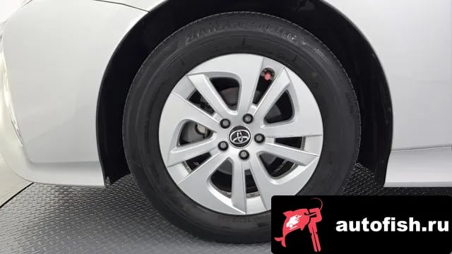 Toyota Prius Prius 4th Generation 2018 года - вид 5