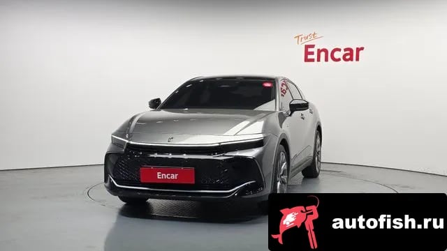 Toyota Crown Crown Crossover 2026 года - вид 3