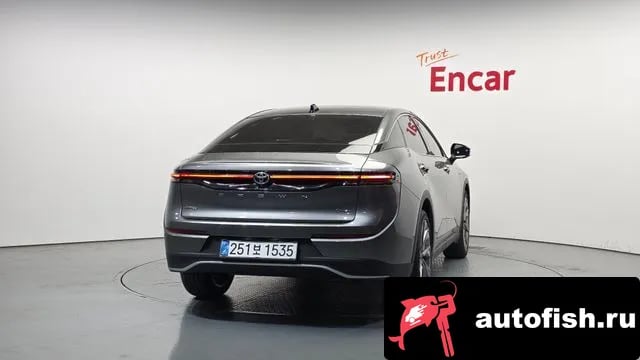 Toyota Crown Crown Crossover 2026 года - вид 4