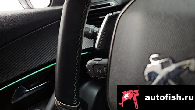 Peugeot 2008 2008 Second generation 2023 года - похожие автомобили