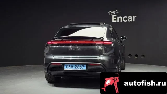 Porsche Macan Makan EV 2025 года - вид 4