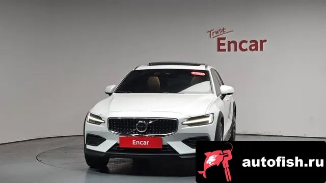 Volvo V60 V60 Cross-country 2nd Generation 2024 года - вид 2