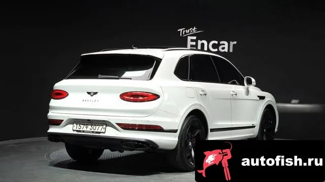 Bentley Bentayga Benteiga 2023 года - вид 2
