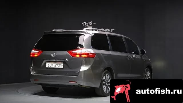 Toyota Sienna Sienna 2019 года - вид 2