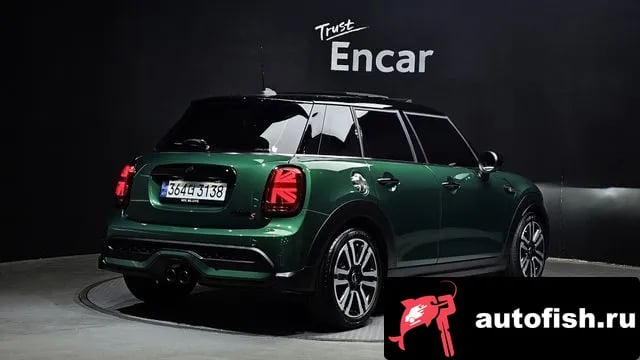 Mini Cooper Cooper S 2024 года - вид 2