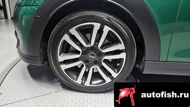Mini Cooper Cooper S 2024 года - вид 5