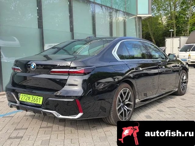 BMW 7-Series 7 Series (G70) 2025 года - вид 2