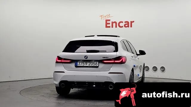 BMW 1-Series 1 Series (F40) 2021 года - вид 4