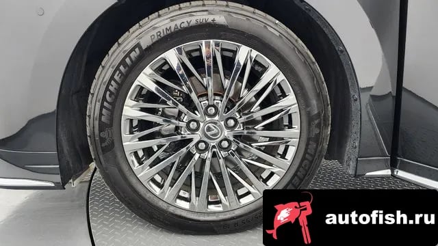 Lexus LM LM Second Generation 2025 года - вид 5
