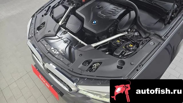 BMW 5-Series 5 Series (G30) 2019 года - вид 6