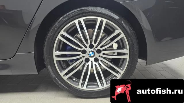 BMW 5-Series 5 Series (G30) 2019 года - похожие автомобили