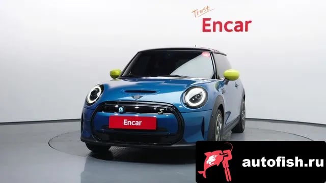 Mini Cooper Cooper Electric 2023 года - вид 3