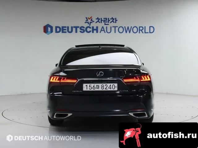Lexus LS LS500 5th generation 2022 года - вид 4