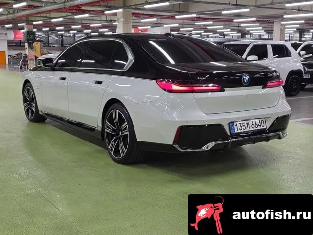 BMW 7-Series 7 Series (G70) 2024 года - вид 6