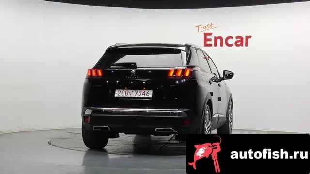 Peugeot 3008 3008 second generation 2018 года - вид 4