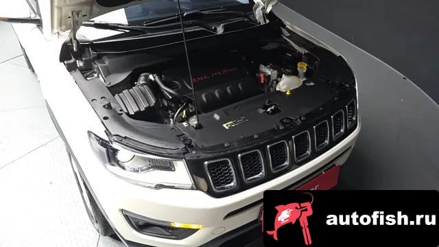 Jeep Compass Compass 2nd Generation 2018 года - вид 6