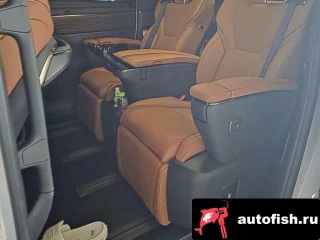 Toyota Alphard Alphad 4th Generation 2025 года - похожие автомобили
