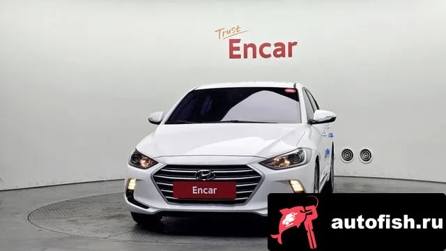 Hyundai AVANTE Avante AD 2018 года - вид 3