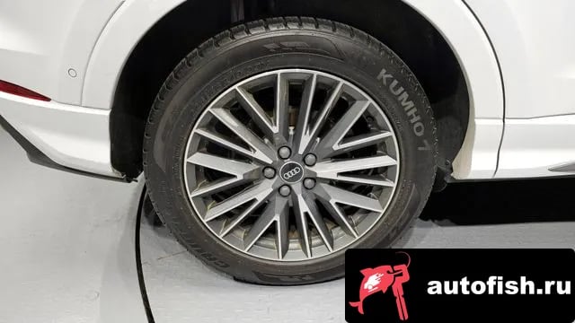 Audi Q3 Q3 (F3) 2023 года - вид 5