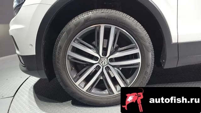 Volkswagen Tiguan Tiguan Allspace 2018 года - вид 5
