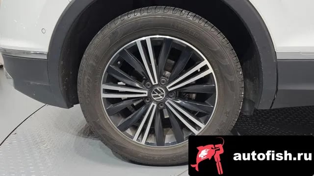 Volkswagen Tiguan Tiguan second Generation 2021 года - вид 4