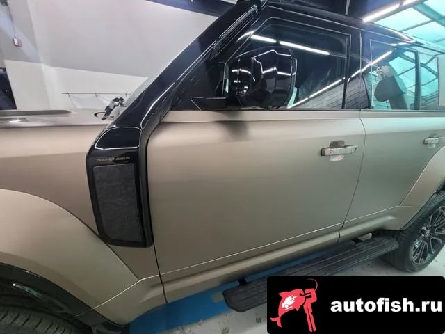 Land Rover Defender Bitdefender (L663) 2025 года - вид 5