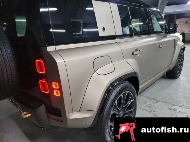 Land Rover Defender Bitdefender (L663) 2025 года - похожие автомобили