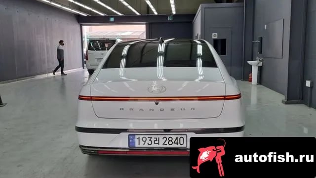 Hyundai Grandeur Granger (GN7) 2023 года - вид 4
