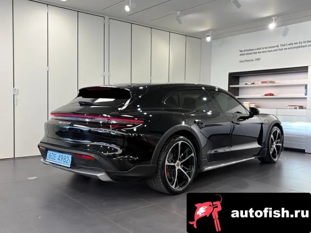 Porsche Taycan Taikan 2025 года - вид 2