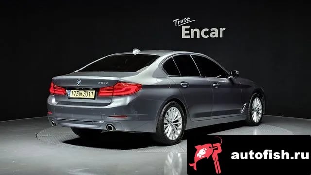 BMW 5-Series 5 Series (G30) 2019 года - вид 2