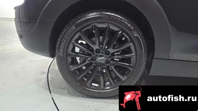 Mini Clubman Cooper Clubman 2024 года - вид 5