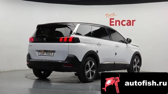 Peugeot 5008 5008 second generation 2018 года - вид 2
