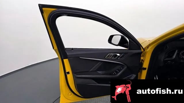 BMW 1-Series 1 Series (F40) 2022 года - похожие автомобили