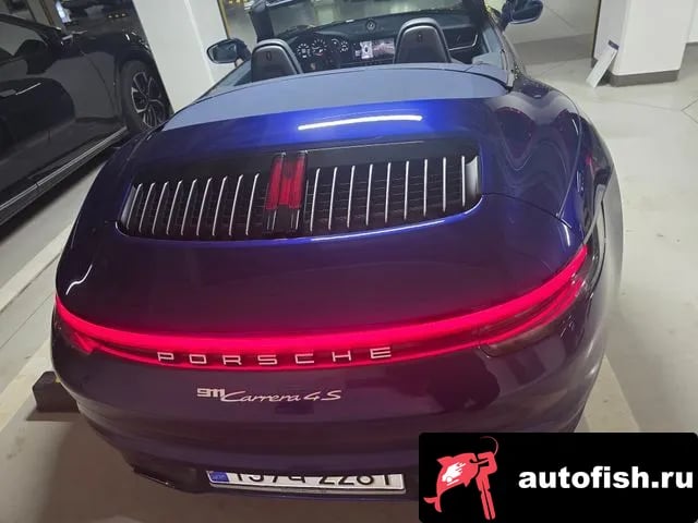 Porsche 911 911 (992) 2020 года - вид 5