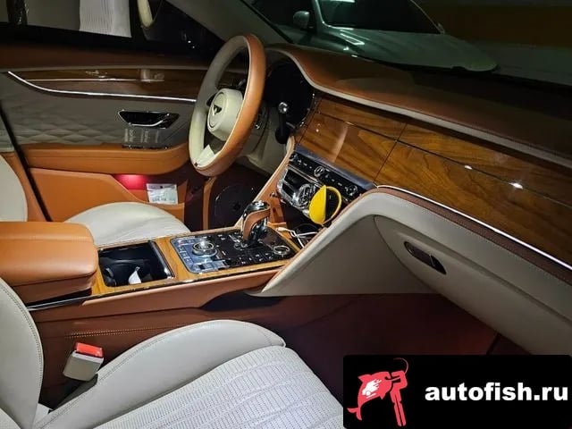 Bentley Flying Spur Flying Spur 3rd Generation 2022 года - вид 5