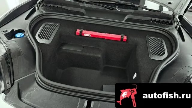 Porsche Macan Makan EV 2025 года - вид 6