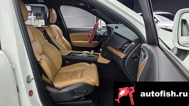 Volvo XC90 XC90 second Generation 2018 года - похожие автомобили