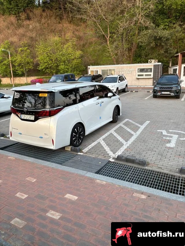 Toyota Alphard Alphad 4th Generation 2025 года - вид 4